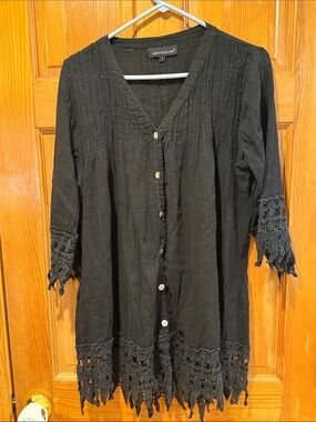 Club Z collection black button down beach cover up size large.